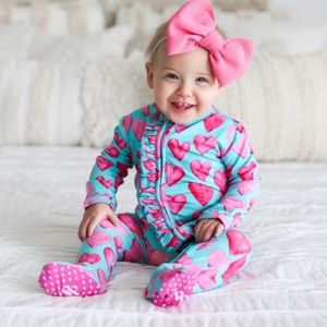 Posh Peanut Queen of Hearts one piece footies size 2T